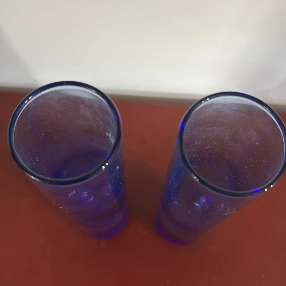 Elegant 2 Libbey Blue Glass Vases